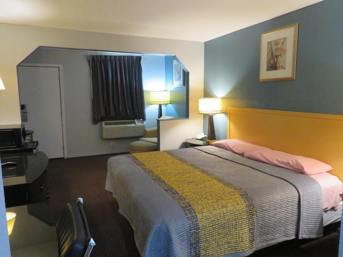 Travel Inn Бомонт Экстерьер фото